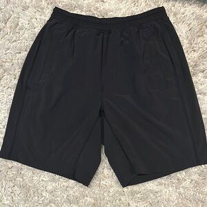 Lululemon Men's Black Athletic Shorts 9”